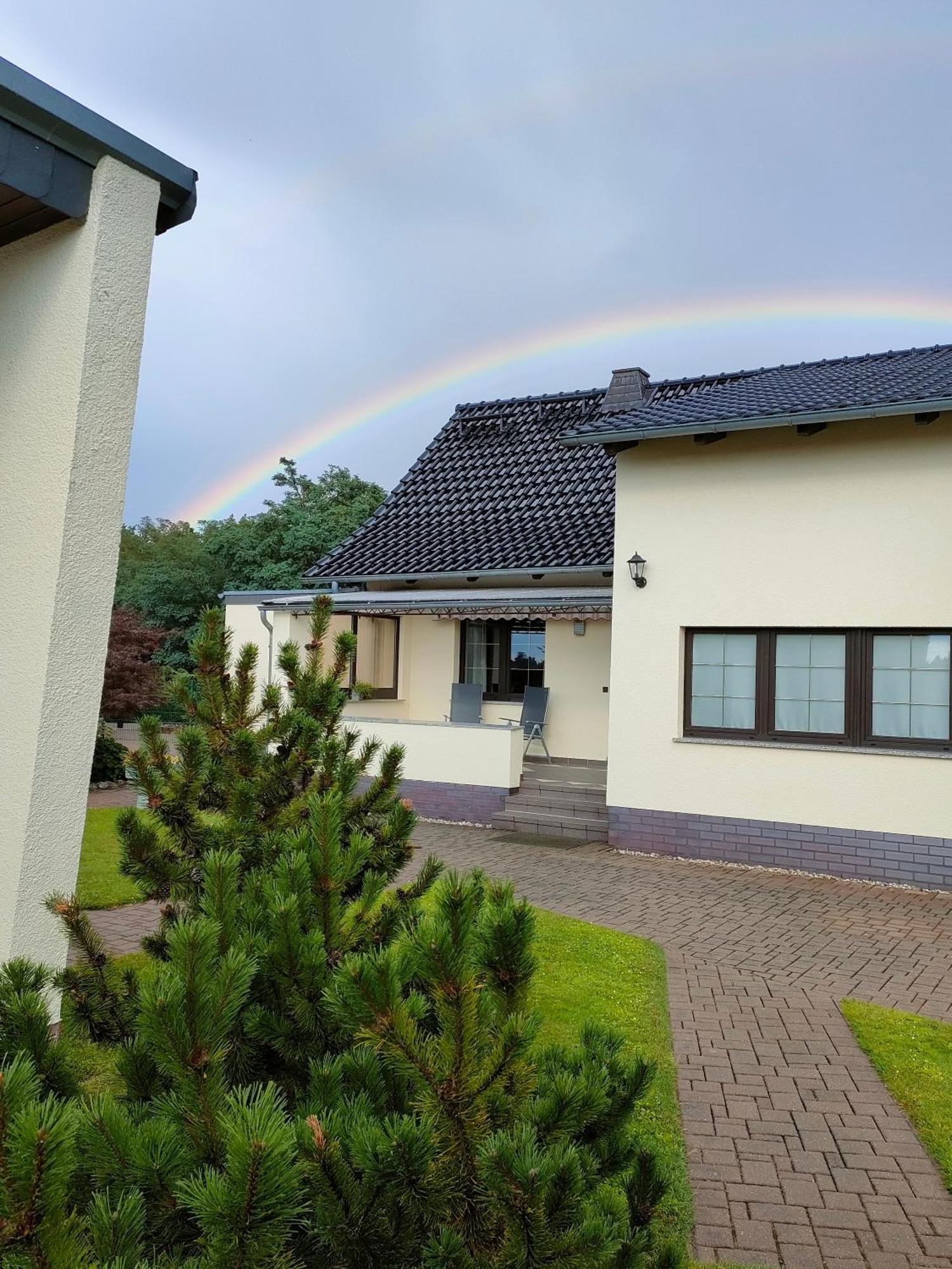 ヴェッチャウ Haus Am Waldrandヴィラ エクステリア 写真